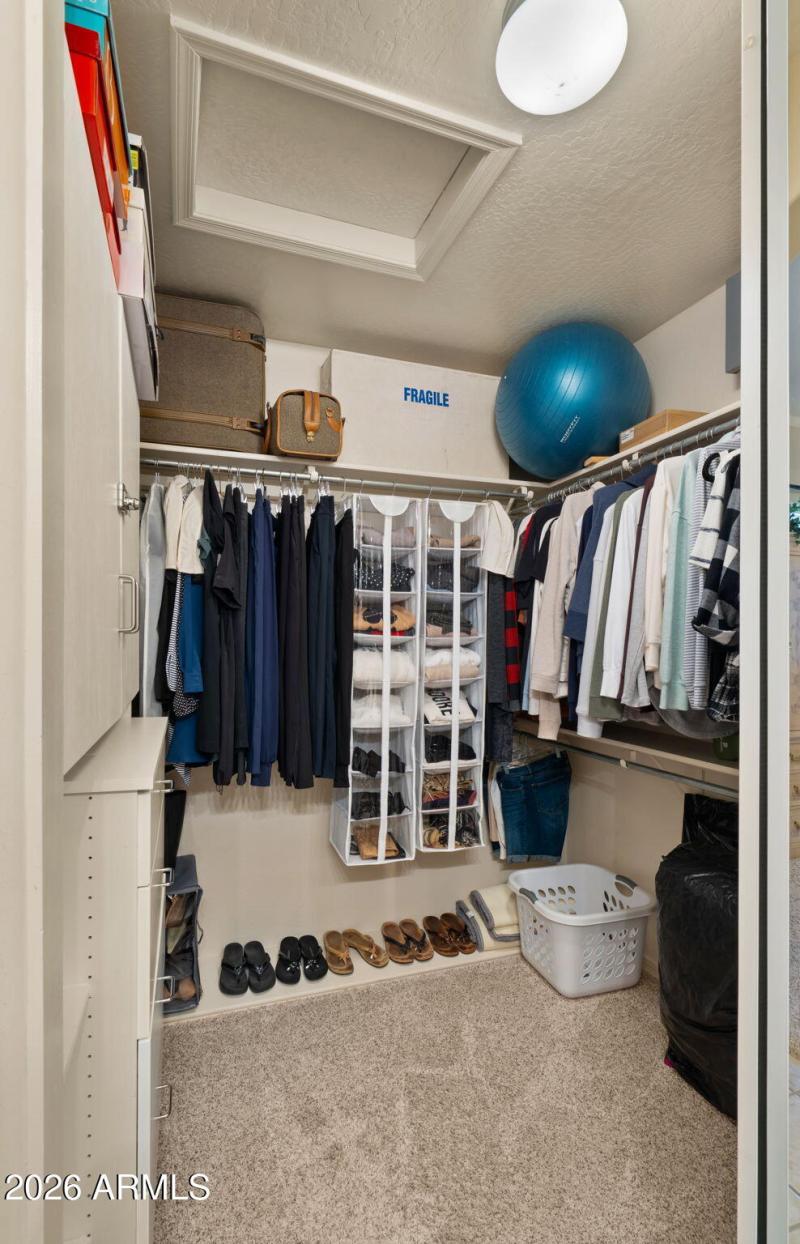 33-web-or-mls-Primary Bedroom4