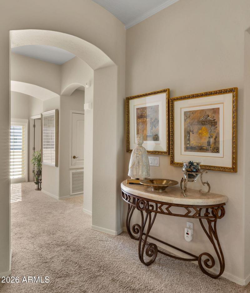 34-web-or-mls-Foyer Hallway Entry