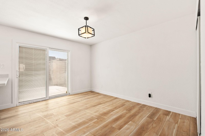 950 S Valencia Unit 14 - 07