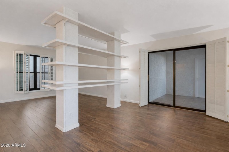 C6883438-5894-46C3-9ECF-8621F17A0569