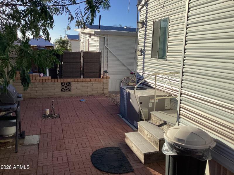 843cb514-6e46-4adf-ad27-8bef9c077fd1