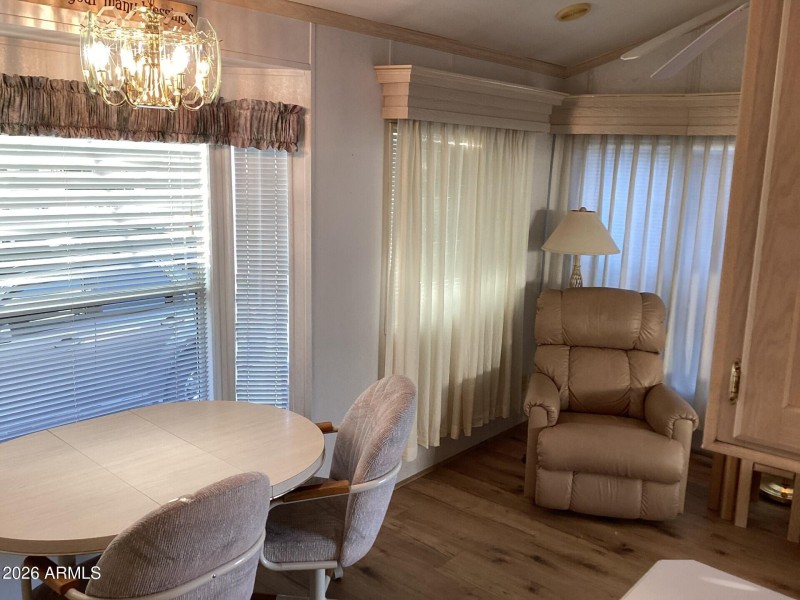 9595d5fd-b3b8-4fcb-a092-a6e4fe75495f