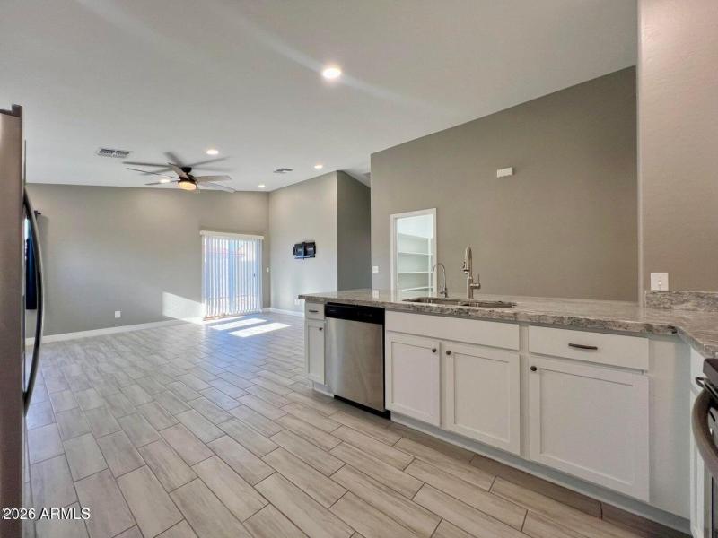 20250914060623980580000000-o