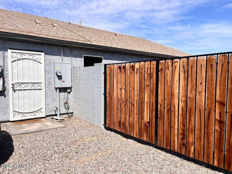 20250914061236640649000000-o