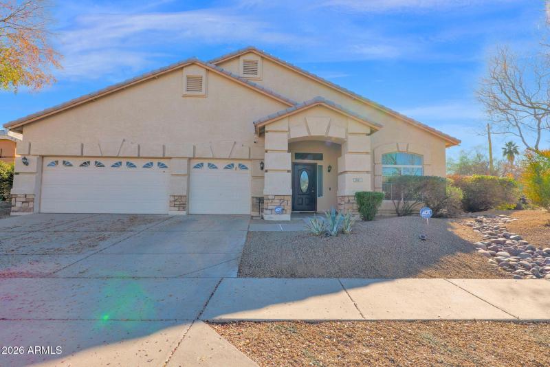 1-web-or-mls-P1448589