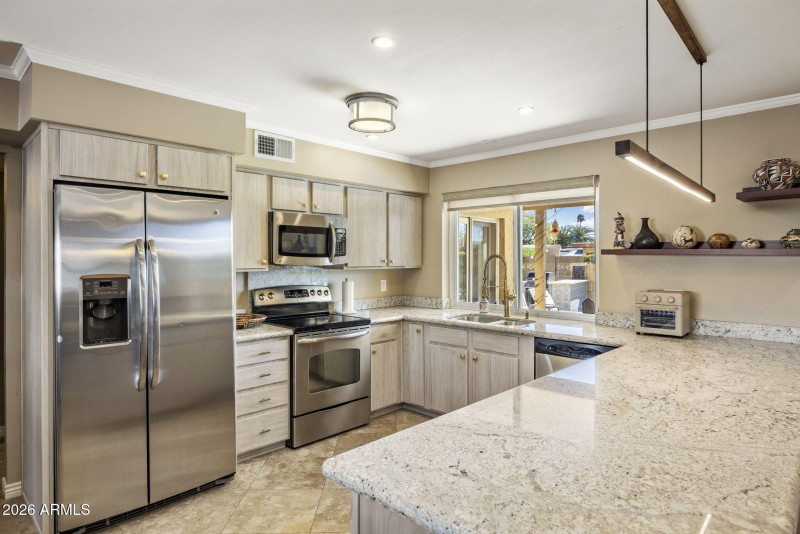 22-web-or-mls-D46A2309