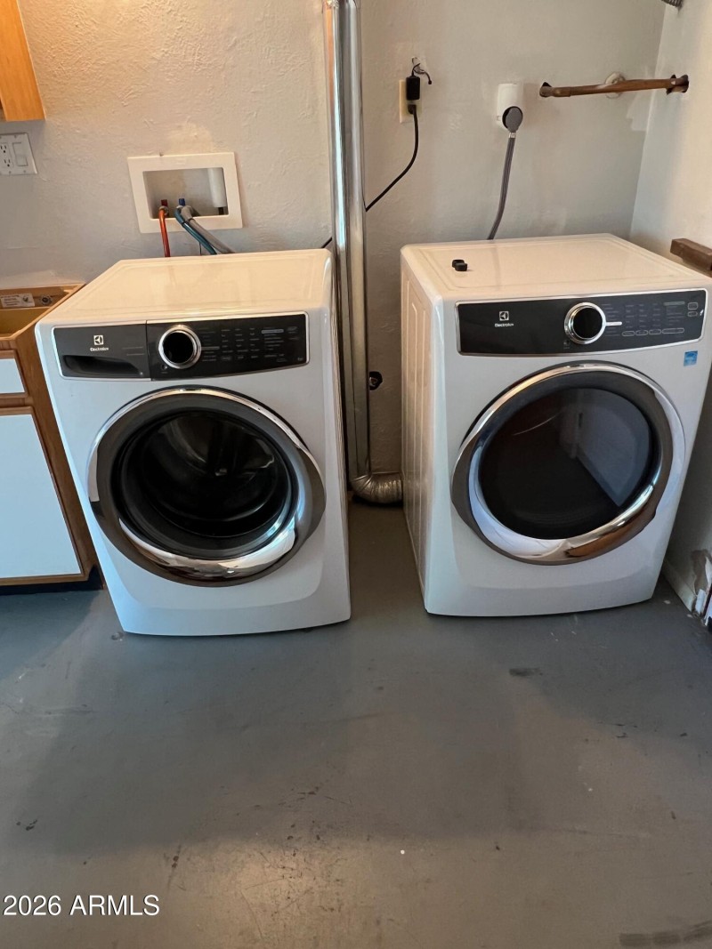 Washer.Dryer