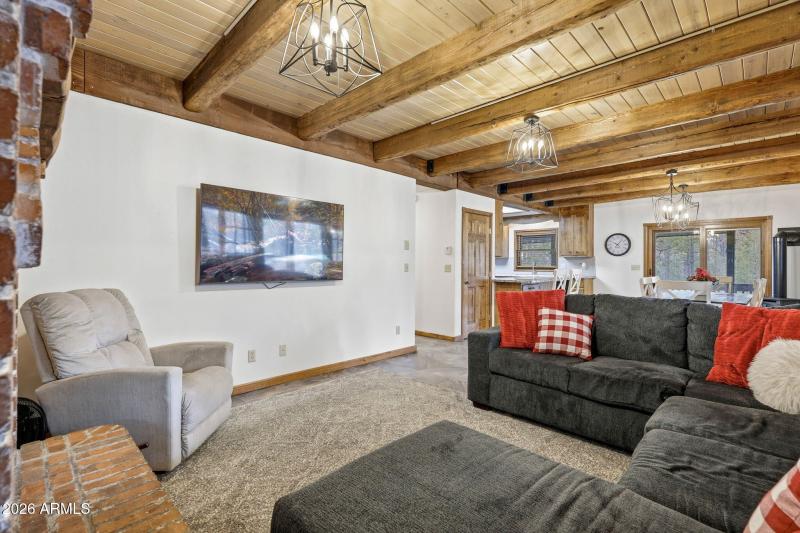 1041WhiteTailDr-ShowLow-AZ-7