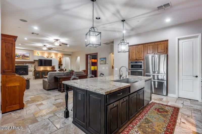 20251221160454495888000000-o