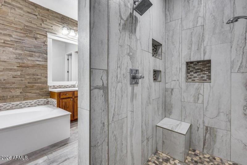 20251221160455180508000000-o