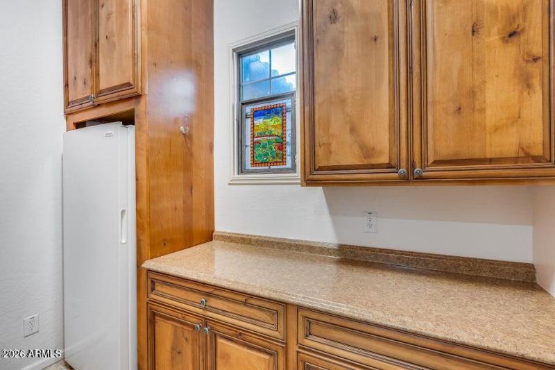 20251221160455554542000000-o