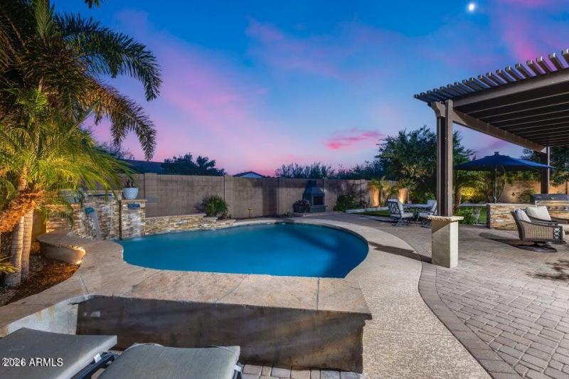 20251221160456963128000000-o