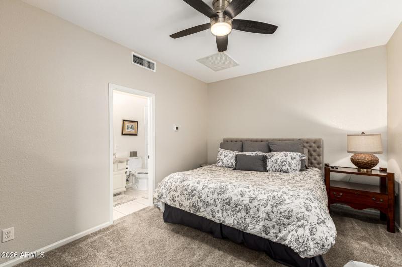 Seperate Guest Suite