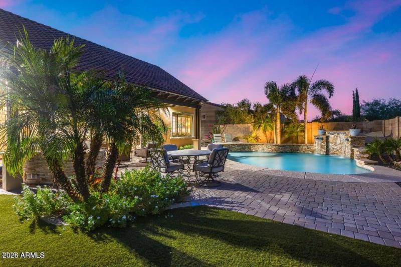 20251221203342045985000000-o