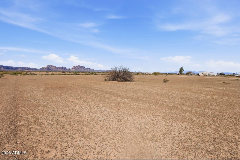 9-web-or-mls-Tonopha Lot-32