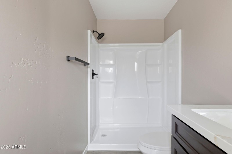 12-Primary Bathroom (2)