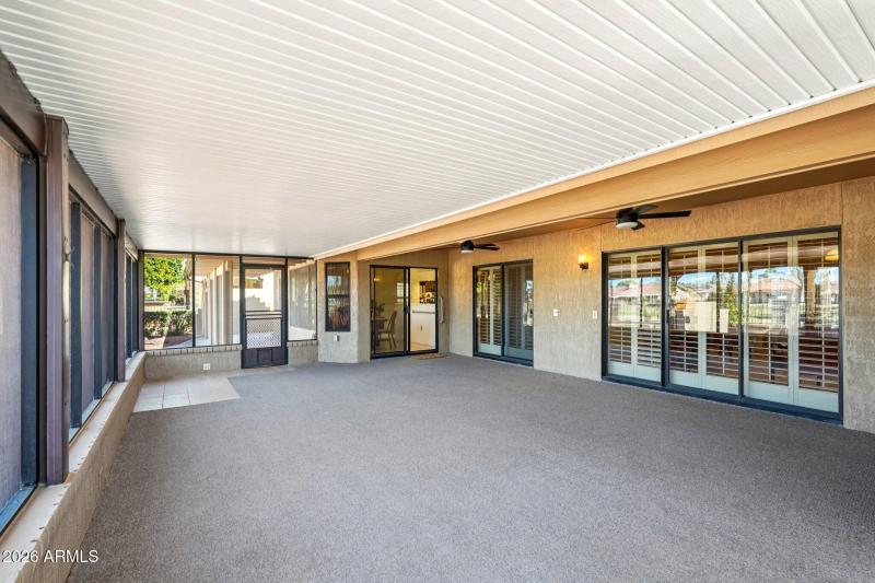 28-web-or-mls-W Springdale Dr-S2302-028