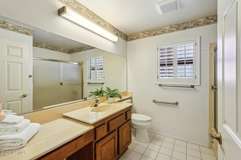 41-web-or-mls-W Springdale Dr-S2302-041