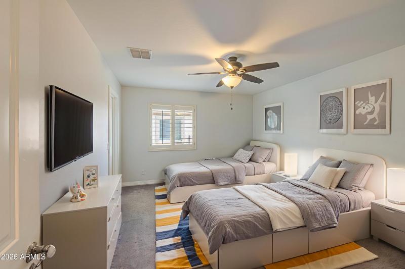 Bedroom-4-pic-1 - Kids Room - Modern - 1