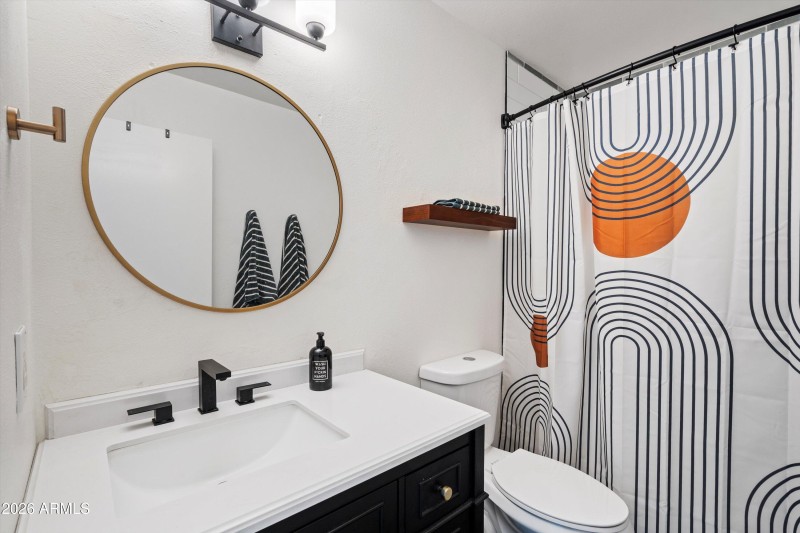 27-Upstairs Bathroom