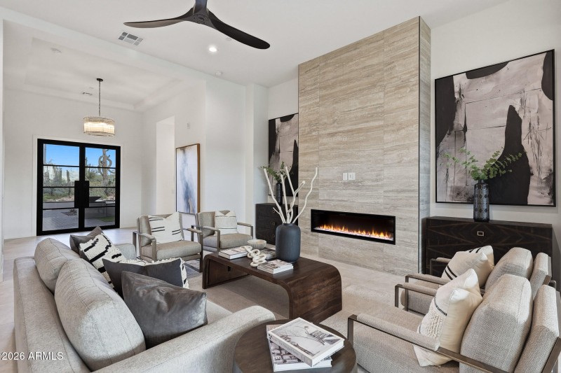 B (04) Model Living Room