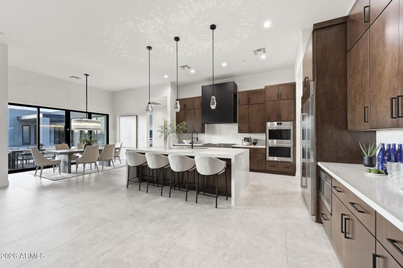 B (06) Model Kitchen Dining