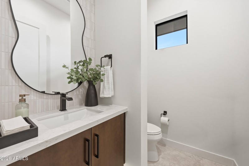 B (28) Model Powder Room