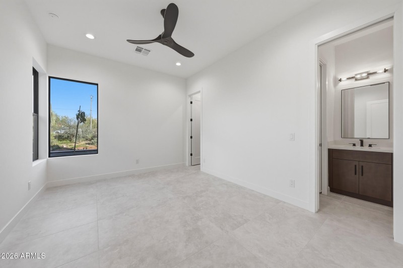 B (29) Model Guest Bedroom or Bdrm 5