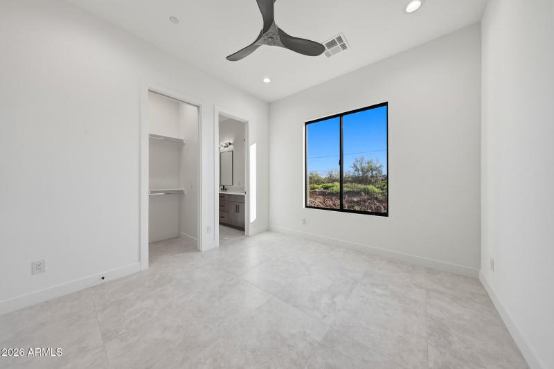 B (34) Model Bedroom 5 Option