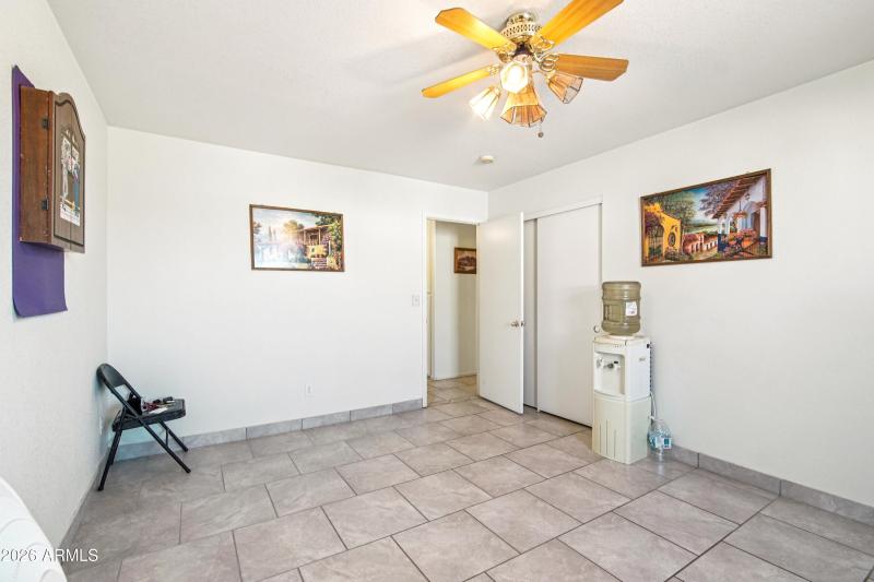 24-print-S Ash Ln-S2302-024