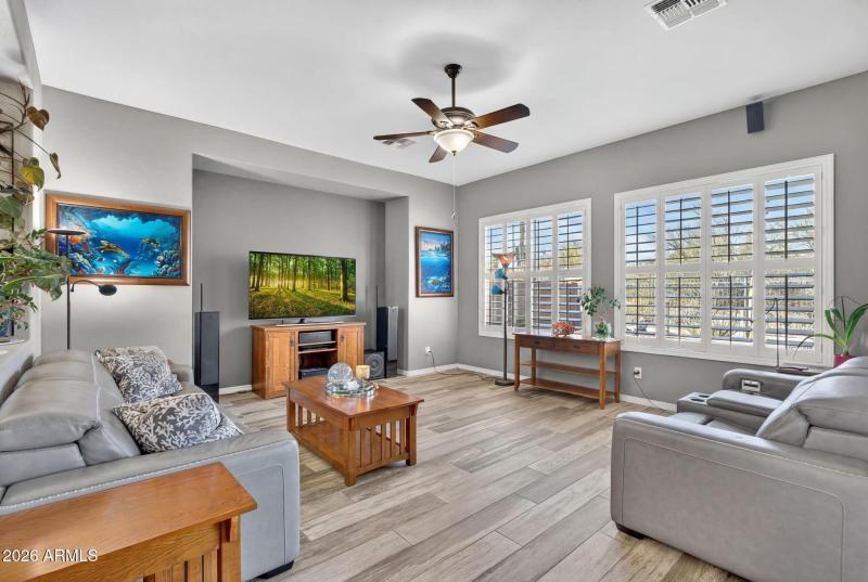 10-web-or-mls-2336 W River Rock Ct - 55