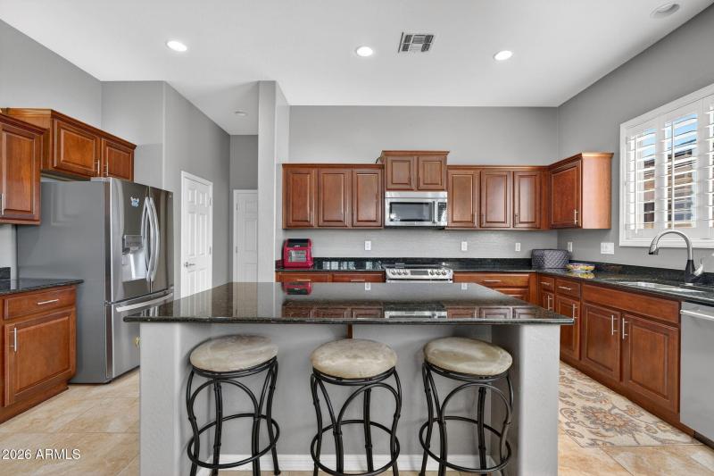 17-web-or-mls-2336 W River Rock Ct - 52