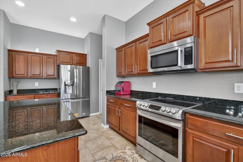 18-web-or-mls-2336 W River Rock Ct - 59