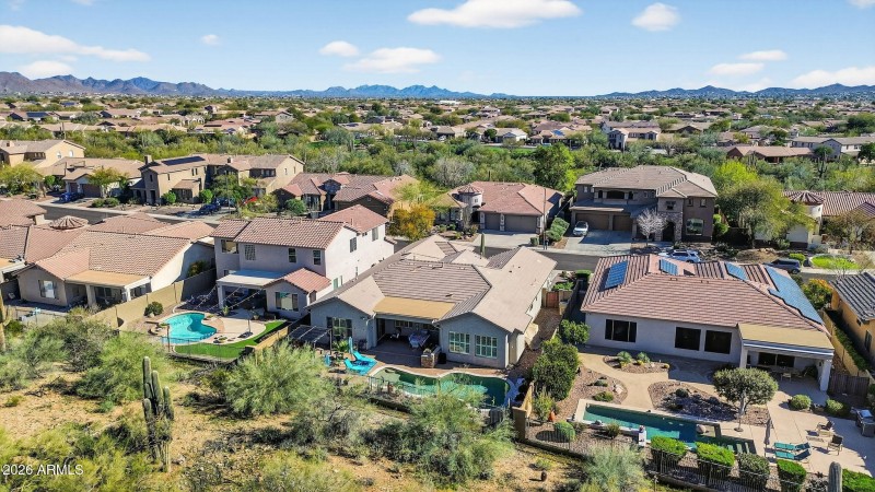 65-web-or-mls-2336 W River Rock Ct - 19