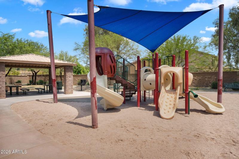 89-web-or-mls-Anthem (Florence)- (22)