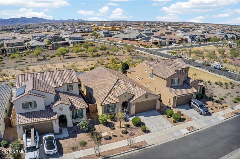 05-25466 N 163rd Dr_RedHogMedia