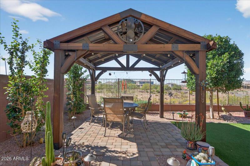 32-25466 N 163rd Dr_RedHogMedia