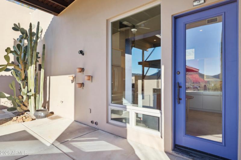 8-print-44123-n-23rd-st