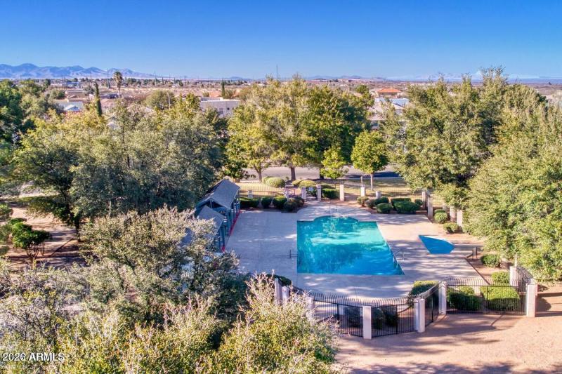 20220326220912016997000000-o