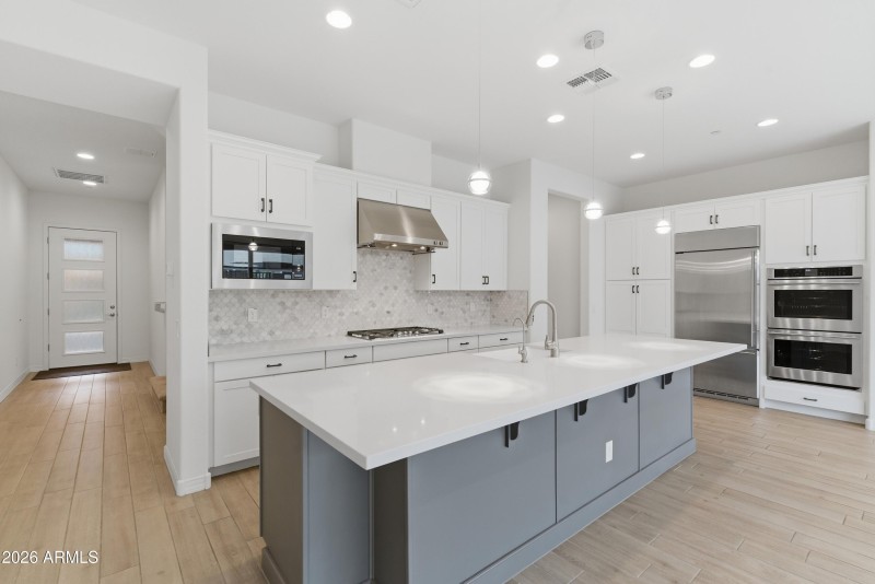 DOUBLE OVENS AND MICRO STEAMER