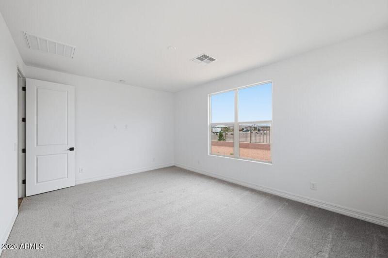 hj-az-phoenix-asante-passage-yellowstone