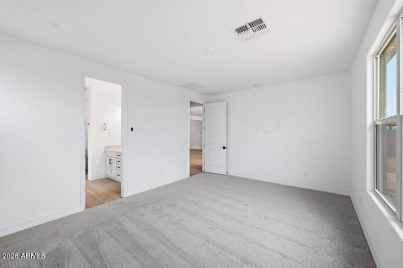 hj-az-phoenix-asante-passage-yellowstone