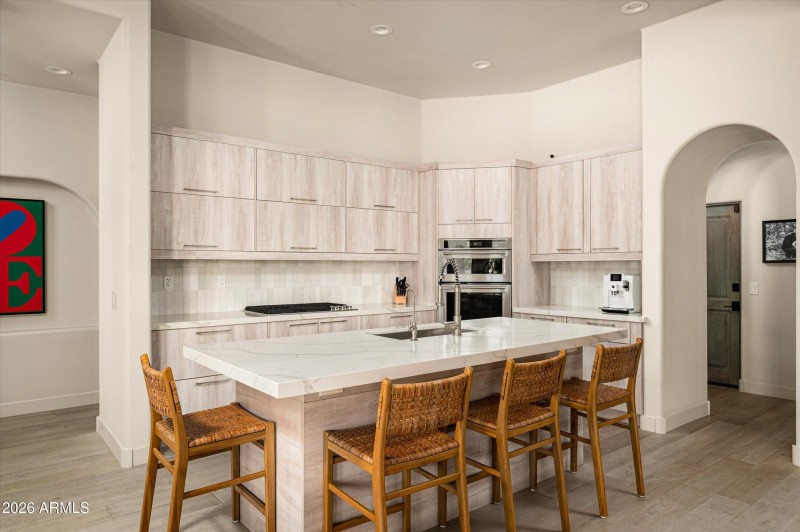 07-Reshoot10918ESutherlandWay-6