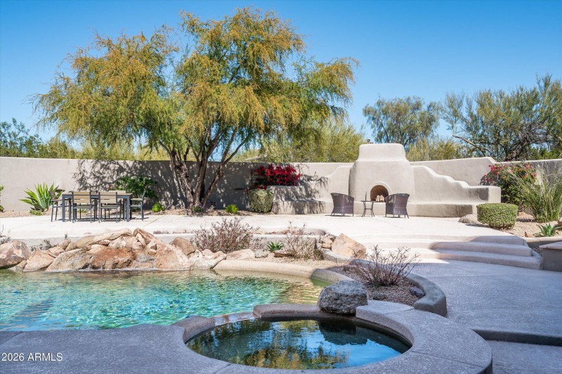 13-Reshoot10918ESutherlandWay-12