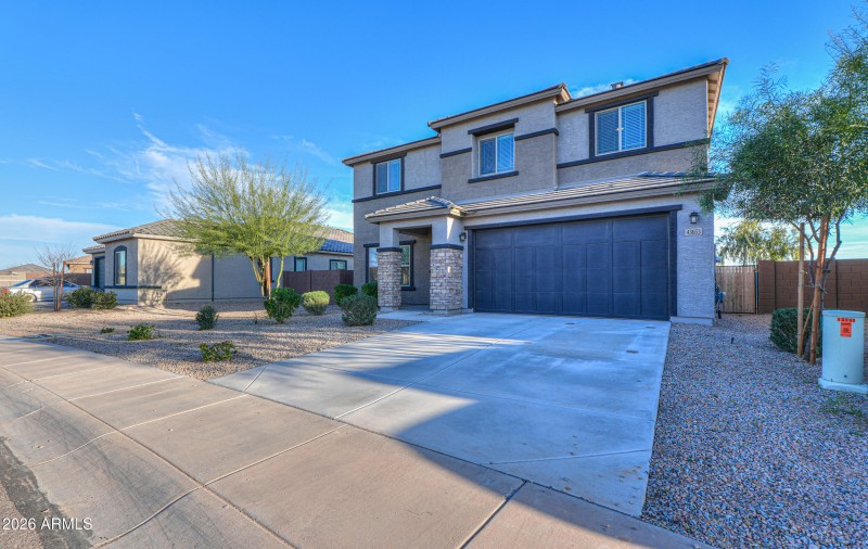 43653 W CYPRESS Lane