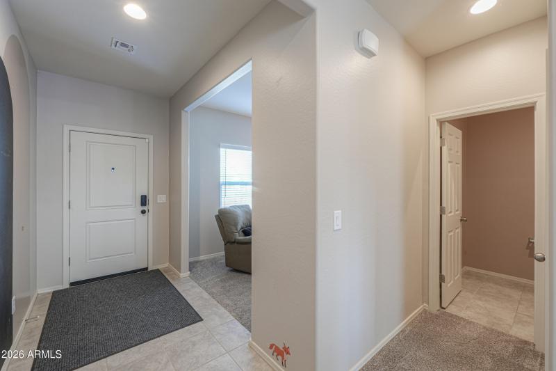 43653 W CYPRESS Lane