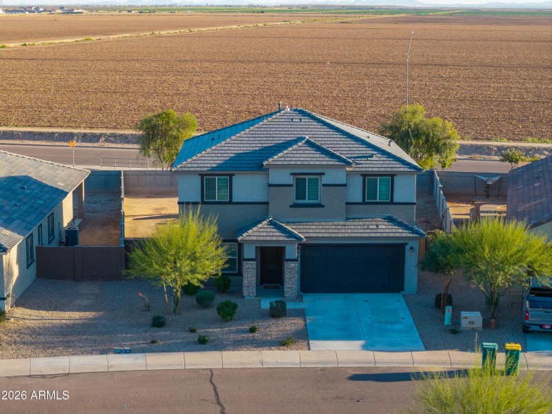 43653 W CYPRESS Lane