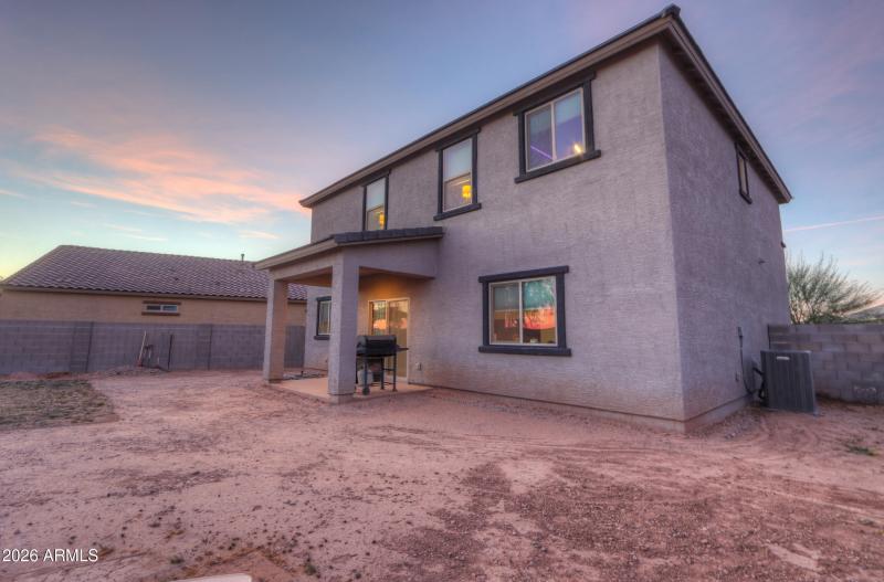 43653 W CYPRESS Lane