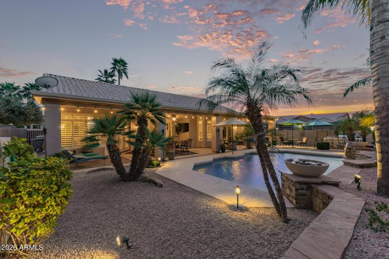 7184 Foothill Dr - 44 - Pool Twilight