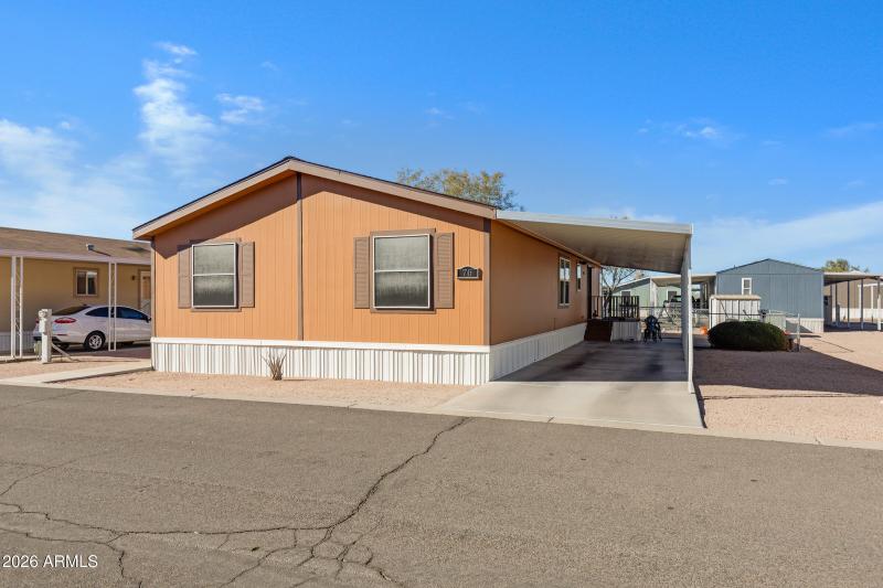 2200 N Delaware Dr-3